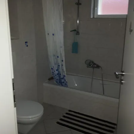 Quarto em Acomodações Particulares Gaestehaus Ditz *